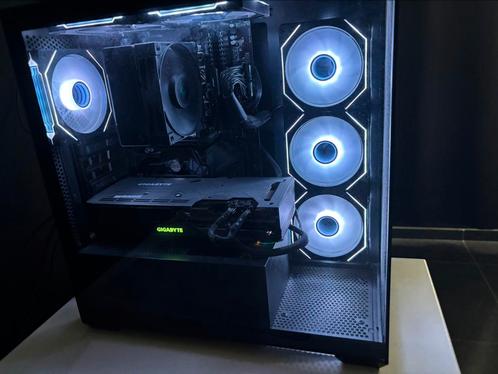 Krachtige gaming pc met 2 monitors plus accessoires, Computers en Software, Desktop Pc's, Zo goed als nieuw, 4 Ghz of meer, SSD