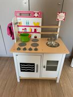 Houten keukentje met accessoires, Kinderen en Baby's, Speelgoed | Speelkeukens, Ophalen, Zo goed als nieuw, Hout, Speelkeuken-accessoire