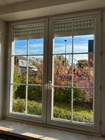 PVC-raam dubbel glas met rolluik, Ophalen, Kunststof, Gebruikt, Raamkozijn