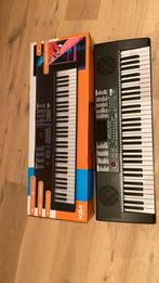 Keyboard piano, Musique & Instruments, Enlèvement, Utilisé, Avec pied, 61 touches