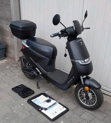 ECO-NECO S1 electrische scooter
NIEUWSTAAT! 45km/u B-klasse beschikbaar voor biedingen