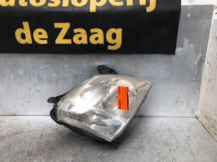 Phare droit d'un Opel Meriva, Autos : Pièces & Accessoires, Éclairage, Opel, Utilisé, 3 mois de garantie, Enlèvement ou Envoi