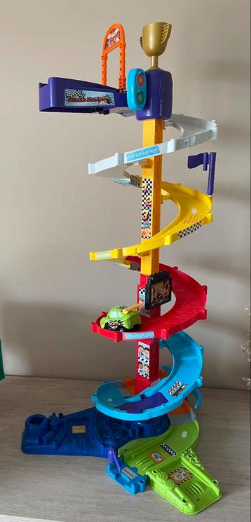 Vtech toet toet racebaan en extra wegdelen, Enlèvement, Utilisé, Circuit