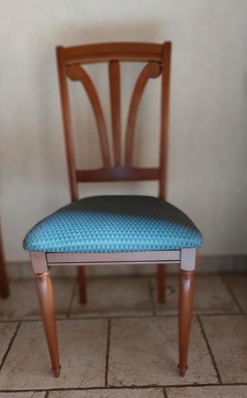 Chaises en merisier très peu servi, Autres couleurs, Comme neuf, Enlèvement, Classique