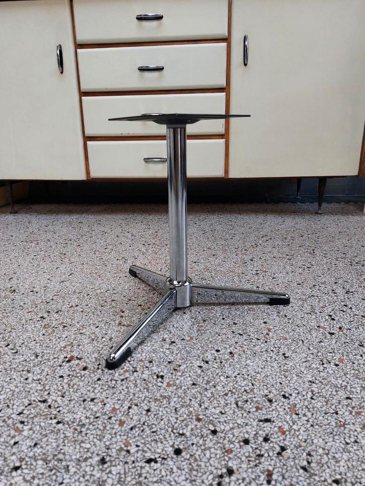 Vintage luidsprekerstandaard, speakerstandaard, boxstandaard, Musique & Instruments, Pieds, Utilisé, Pied, Haut-parleur, Enlèvement