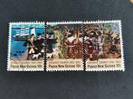 Papouasie-Nouvelle-Guinée 1982 - tableau de 3 timbres, Affranchi, Enlèvement ou Envoi