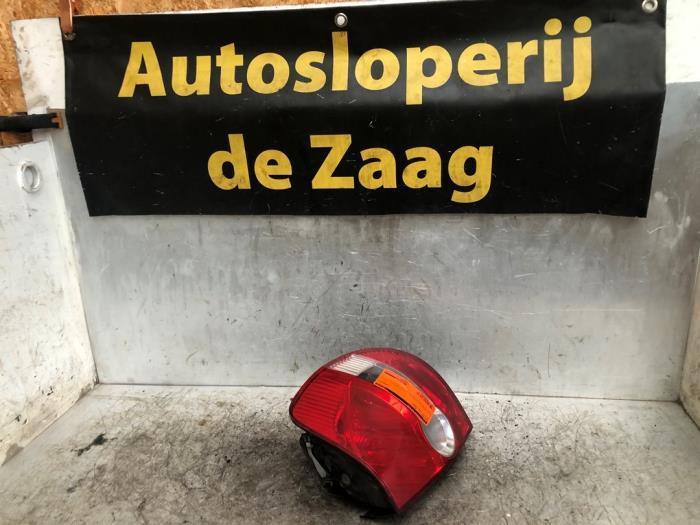 Achterlicht rechts van een Volkswagen Fox, Auto-onderdelen, Verlichting, Volkswagen, Gebruikt, 3 maanden garantie, Ophalen of Verzenden