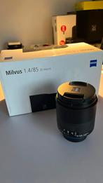 Zeiss Milvus 1.4 85 ZE + Urth 77mm, Ophalen of Verzenden, Zo goed als nieuw