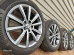 17 inch Vw Passat Troc Arteon Touran velgen winterbanden, Auto-onderdelen, Ophalen of Verzenden