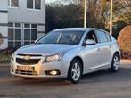 2011 Chevrolet cruze 1.6 Benzine 122km. met Airco Export, Auto's, Euro 5, Parkeersensor, 1600 cc, Cruze