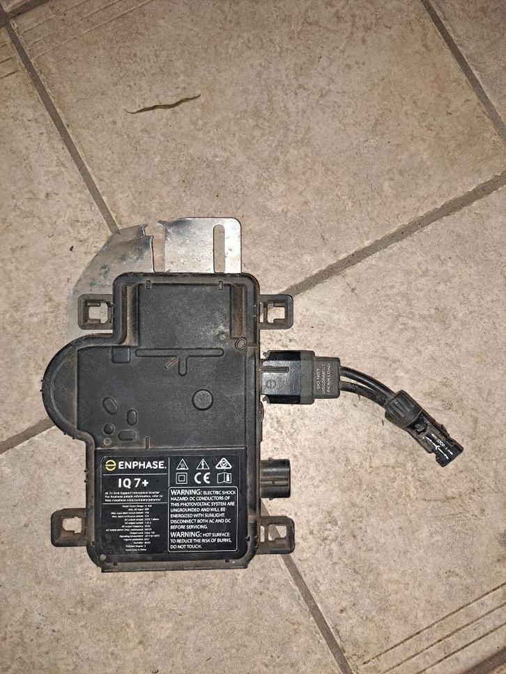 Microomvormer IQ7+ Enphase, Doe-het-zelf en Bouw, Zonnepanelen en Toebehoren, Gebruikt, Overige typen, Ophalen of Verzenden