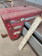 Te koop motorkap van Cormick 523, en vooras 323., Ophalen, Carrosserie en Plaatwerk