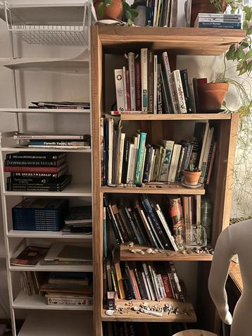 Boekenkast Xooon Piura beschikbaar voor biedingen