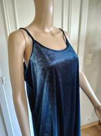 vintage lange fluwelen jurk, Kleding | Dames, Jurken, Vintage, Verzenden, Maat 36 (S)