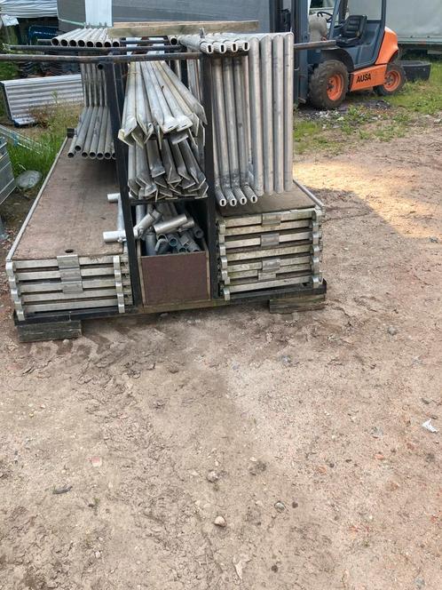 Aluminium gevelstelling, steiger, Doe-het-zelf en Bouw, Steigers, Gebruikt, Gevelsteiger, Ophalen