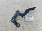 CHARNIERE DE CAPOT DROIT Ford Fiesta 7 (230ABD7ERH), Utilisé, Ford