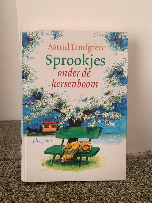 Astrid Lindgren - Sprookjes onder de kersenboom, Boeken, Kinderboeken | Jeugd | onder 10 jaar, Gelezen, Sprookjes, Ophalen