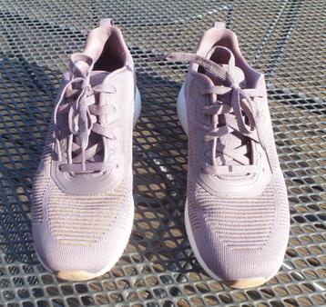 „Skechers” Memory Form „Bobs” schoenen punt 40 (27 cm) beschikbaar voor biedingen