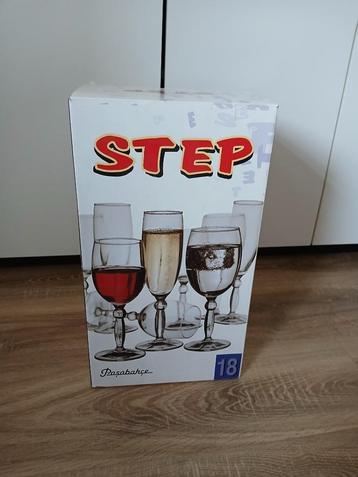 wijnglazen 18 stuks beschikbaar voor biedingen