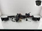 TREKHAAK Mercedes-Benz A (W176) (01-2012/05-2018), Auto-onderdelen, Gebruikt, Mercedes-Benz