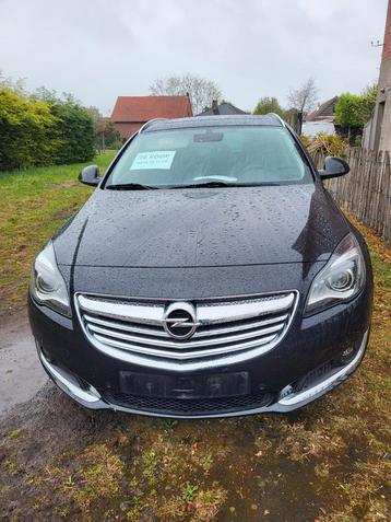 Opel insignia 2.0 CDTI Sports-Tourer Cosmo - break,manueel  beschikbaar voor biedingen