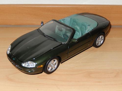 Maisto Jaguar XK8 Cabriolet, Hobby & Loisirs créatifs, Voitures miniatures | 1:18, Comme neuf, Voiture, Maisto, Enlèvement ou Envoi