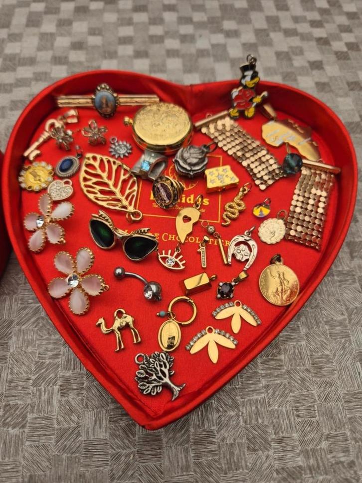 Prachtige kettinghangertjes 3 eu per st, Bijoux, Sacs & Beauté, Pendentifs, Comme neuf, Enlèvement ou Envoi