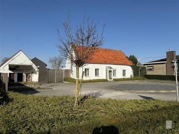 Woning te koop in Sint-Gillis-Waas, 4 slpks beschikbaar voor biedingen