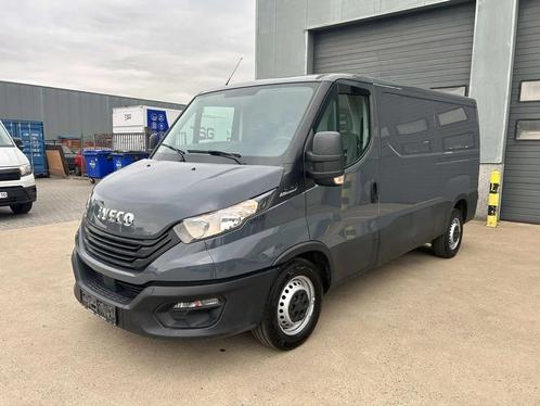 Iveco Daily lengte 2 hoogte 1 zeer nette wagen zie foto's, Auto's, Bestelwagens en Lichte vracht, Bedrijf, Te koop, ABS, Boordcomputer