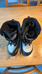 Boots snowboard, Enlèvement, Comme neuf