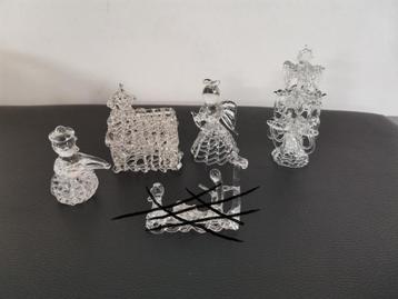 4 geblazen glas kerstfiguurtjes - kerk, engel, sneeuwman... beschikbaar voor biedingen