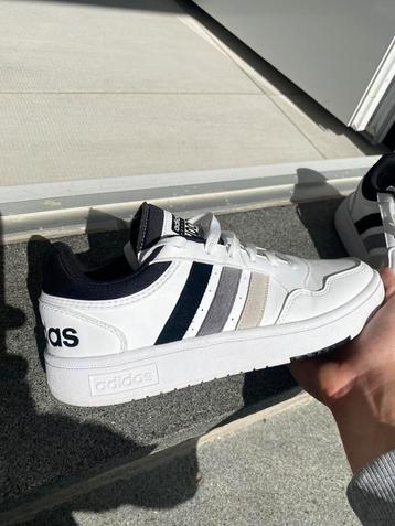 Adidas schoenen te koop! beschikbaar voor biedingen