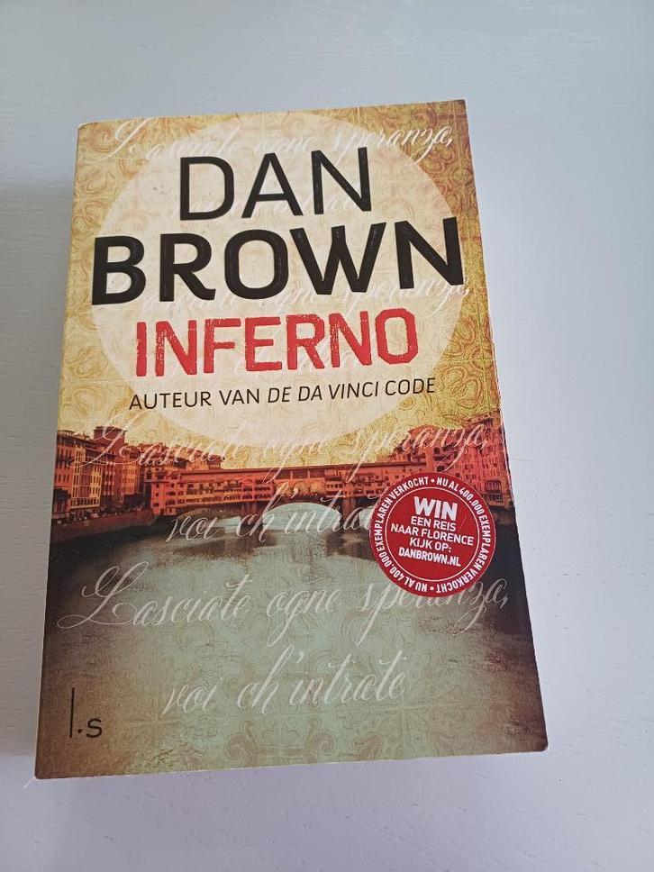 INFERNO, Livres, Thrillers, Comme neuf, Europe autre, Enlèvement ou Envoi