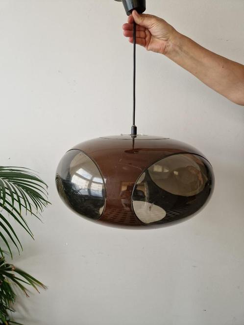 Vintage space-age ufo lamp | bug-eye lamp | plafondlamp, Huis en Inrichting, Lampen | Plafondlampen, Gebruikt, Kunststof, Ophalen