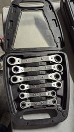 RATERSLEUTELS IN KOFFER, Enlèvement