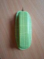 vintage kleerborstel, Enlèvement