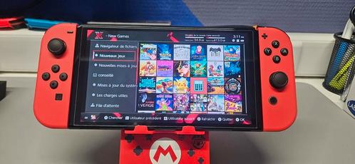 Nintendo Switch Oled Mario-editie gloednieuw, Games en Spelcomputers, Spelcomputers | Nintendo Switch, Zo goed als nieuw, Switch OLED
