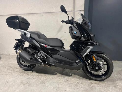 BMW C400X in showroomstaat en zeer compleet uitgerust, Motoren, Motoren | BMW, Bedrijf, Scooter, 12 t/m 35 kW