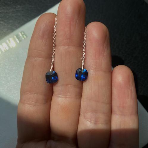 Oorbellen saffier edelsteen 925 zilver, Handtassen en Accessoires, Oorbellen, Zo goed als nieuw, Hangers, Zilver, Blauw, Met edelsteen