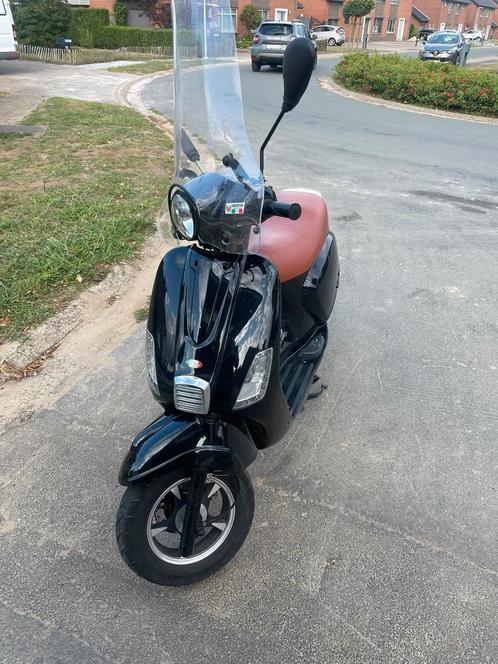 Iva ibiza A klasse, Fietsen en Brommers, Snorfietsen en Snorscooters, Zo goed als nieuw, Overige merken, Benzine, Ophalen
