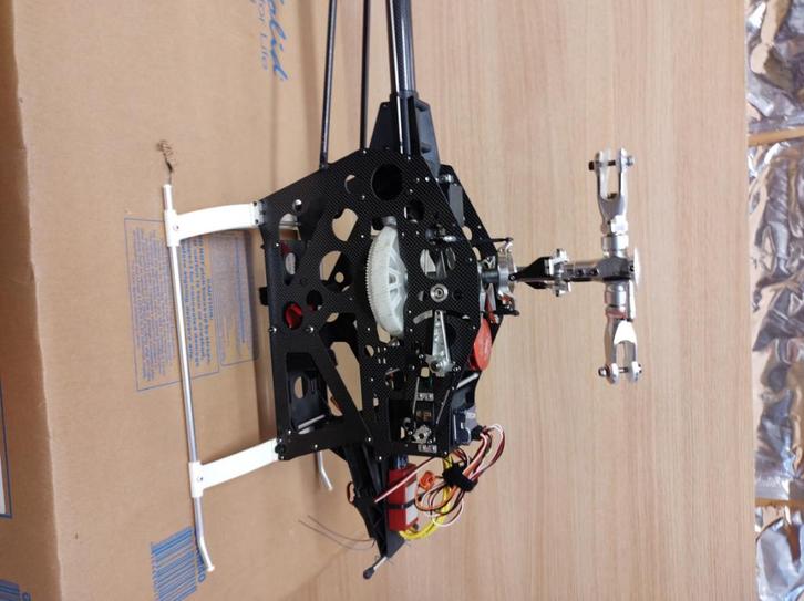 Helikopters, Hobby en Vrije tijd, Modelbouw | Vliegtuigen en Helikopters, Gebruikt, Helikopter, 1:72 tot 1:144, Overige merken