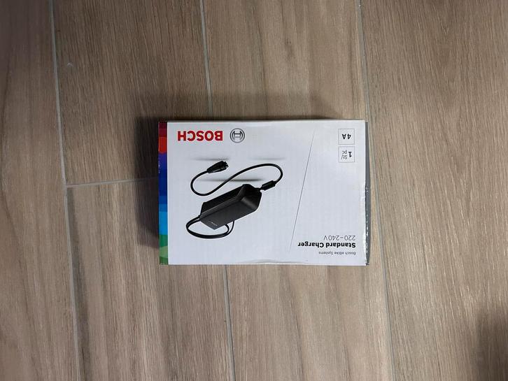 Standard Charger Bosch eBike BCS220, Vélos & Vélomoteurs, Vélos électriques, Comme neuf, Enlèvement ou Envoi