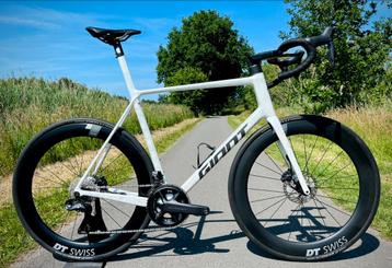 Unieke Giant TCR Advanced SL Ultegra Di2 12s Dubbele PWM XL beschikbaar voor biedingen