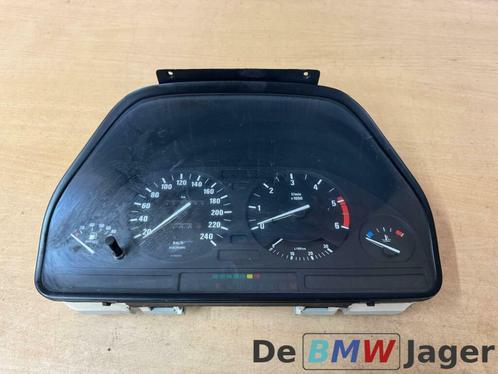 Instrumentenpaneel BMW 5-serie E34 diesel 9220300798, Auto-onderdelen, Dashboard en Schakelaars, BMW, Gebruikt, Ophalen of Verzenden