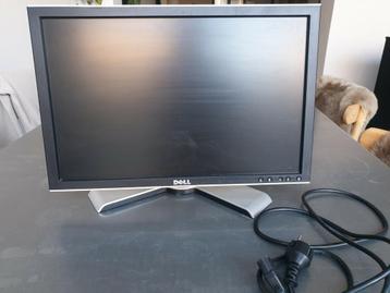Dell computerscherm 56 cm beschikbaar voor biedingen