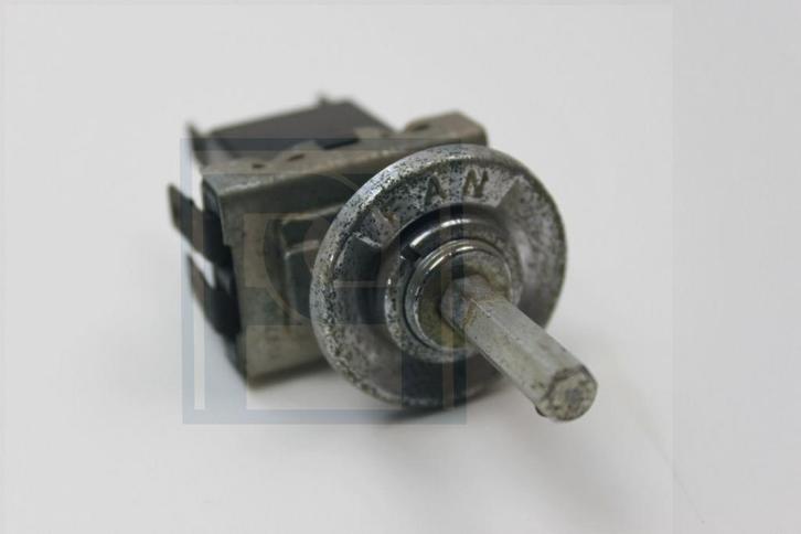 Schakelaar switch fan P1800, Autos : Pièces & Accessoires, Autres pièces automobiles, Utilisé, Enlèvement ou Envoi
