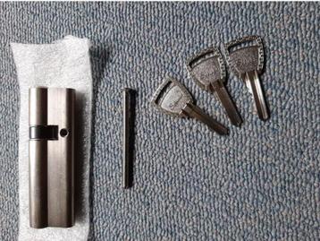 Degelijke, Splinternieuwe veiligheidscilinder 100mm (32/68mm beschikbaar voor biedingen