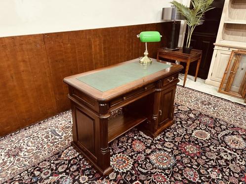Klassiek Engels Chesterfield Bureau, Antiek en Kunst, Antiek | Kantoor en Zakelijk, Ophalen of Verzenden