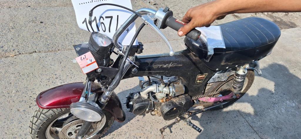 Divers Honda Dax LP/14388 sur demande, Enlèvement, Utilisé