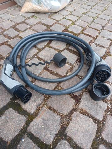 Laadkabel auto  beschikbaar voor biedingen
